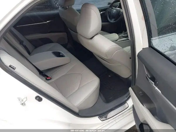 4T1K61BK7NU057643 2022 TOYOTA CAMRY - Image 8