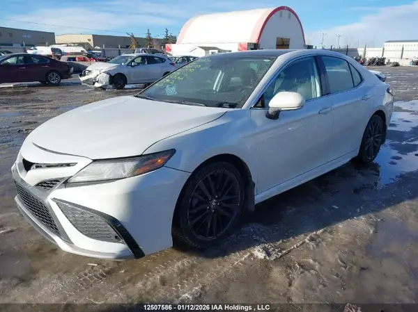 4T1K61BK7RU114302 2024 TOYOTA CAMRY - Image 2