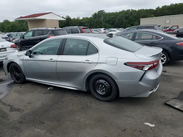 4T1K61BK8MU037352 2021 TOYOTA CAMRY - Image 2