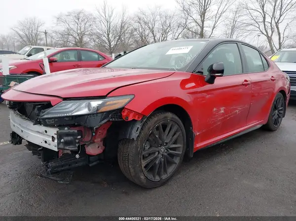 4T1K61BK8NU070658 2022 TOYOTA CAMRY - Image 2