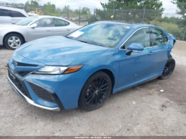 4T1K61BK8RU110422 2024 TOYOTA CAMRY - Image 2