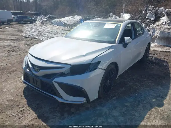 4T1K61BK8RU123803 2024 TOYOTA CAMRY - Image 2