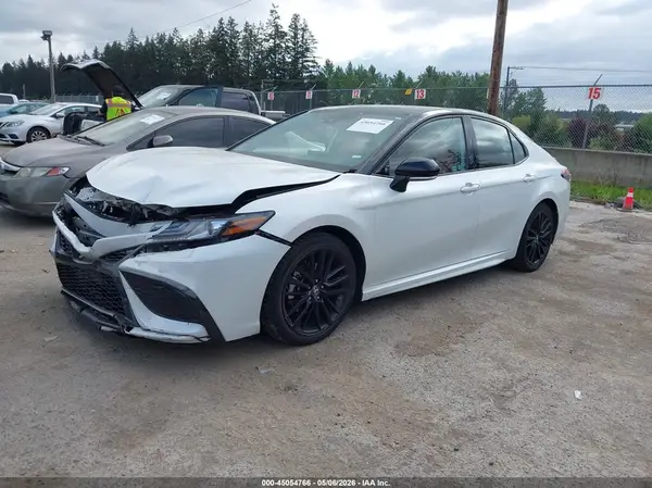4T1K61BK8RU126619 2024 TOYOTA CAMRY - Image 2