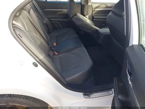 4T1K61BK8RU130833 2024 TOYOTA CAMRY - Image 8