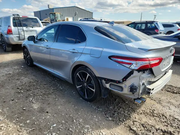 4T1K61BK9LU013043 2020 TOYOTA CAMRY - Image 2