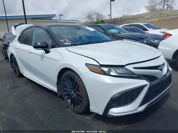 4T1K61BK9MU022262 2021 TOYOTA CAMRY - Image 1
