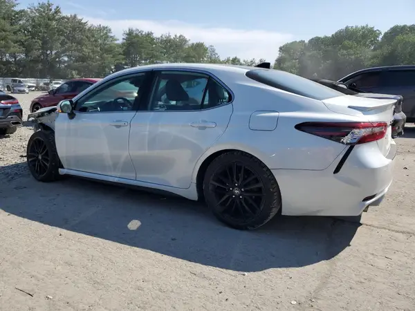 4T1K61BK9NU048720 2022 TOYOTA CAMRY - Image 2