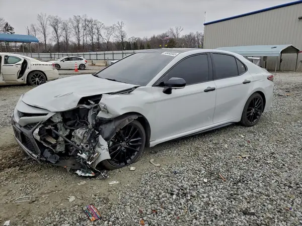 4T1K61BK9NU063587 2022 TOYOTA CAMRY - Image 1