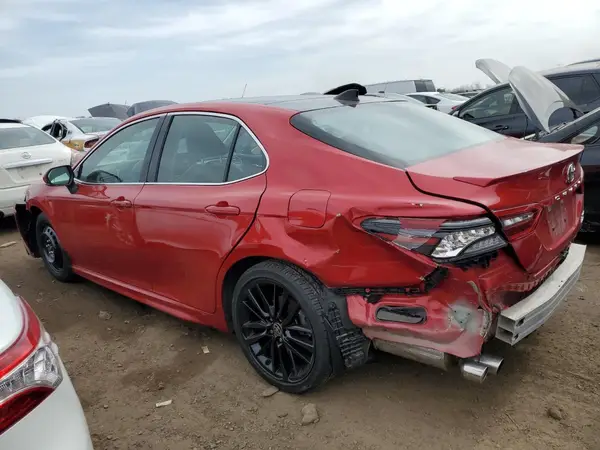 4T1K61BK9NU072015 2022 TOYOTA CAMRY - Image 2