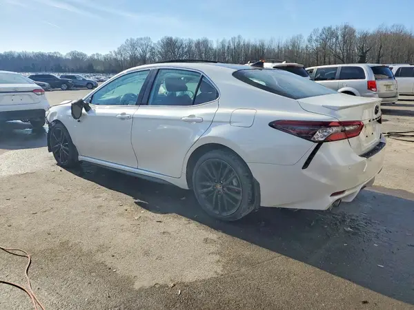 4T1K61BK9RU125026 2024 TOYOTA CAMRY - Image 2