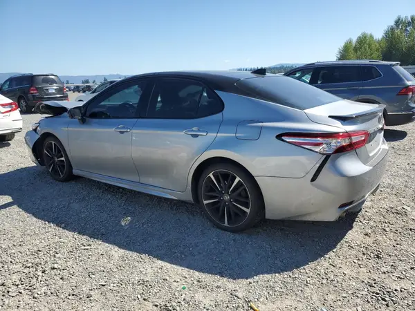 4T1K61BKXLU004318 2020 TOYOTA CAMRY - Image 2