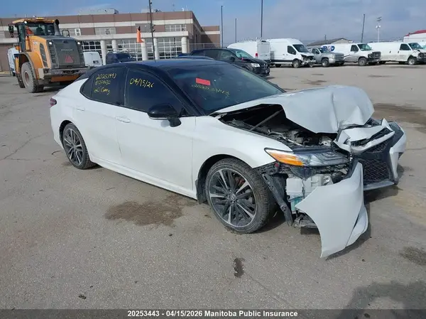 4T1K61BKXLU008630 2020 TOYOTA CAMRY - Image 1