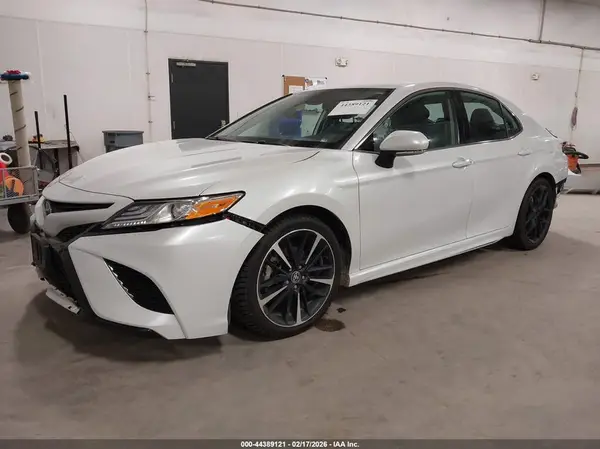 4T1K61BKXLU010104 2020 TOYOTA CAMRY - Image 2