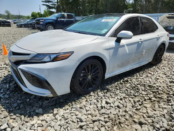 4T1K61BKXNU055868 2022 TOYOTA CAMRY - Image 1