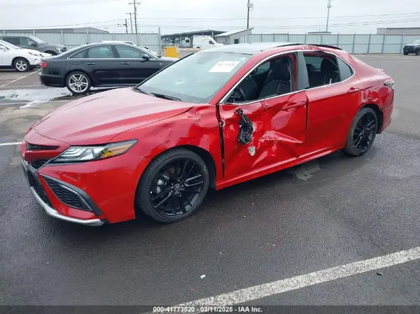 4T1K61BKXNU068748 2022 TOYOTA CAMRY - Image 2