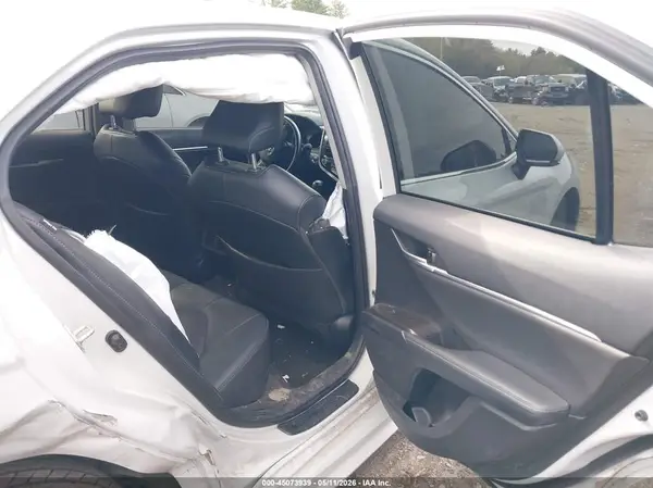 4T1K61BKXRU112740 2024 TOYOTA CAMRY - Image 8