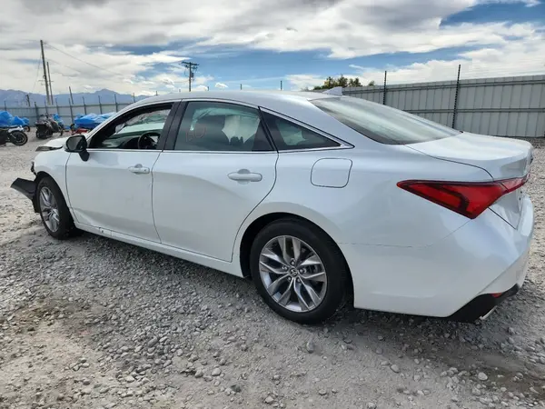 4T1KB1BB5MU001842 2021 TOYOTA AVALON - Image 2