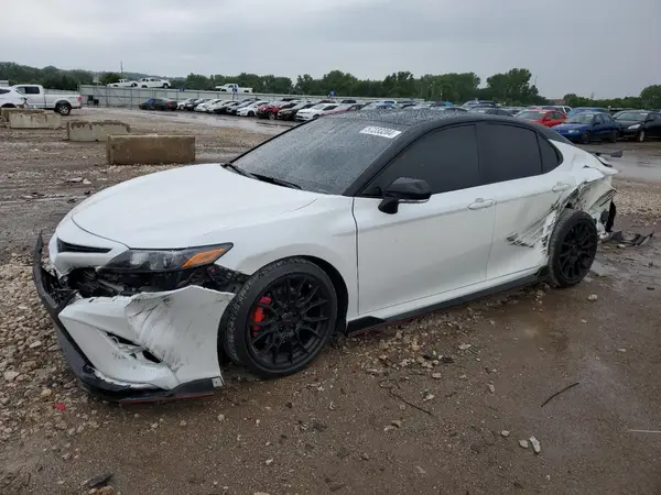 4T1KZ1AK0MU059435 2021 TOYOTA CAMRY - Image 1