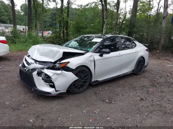 4T1KZ1AK0NU063356 2022 TOYOTA CAMRY - Image 2