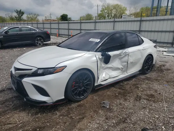 4T1KZ1AK0NU063776 2022 TOYOTA CAMRY - Image 1