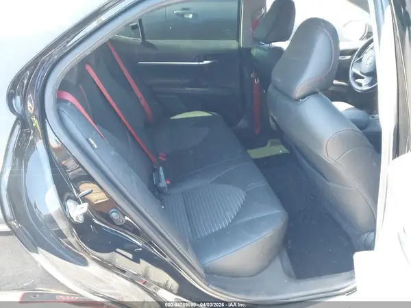 4T1KZ1AK0NU065933 2022 TOYOTA CAMRY - Image 8
