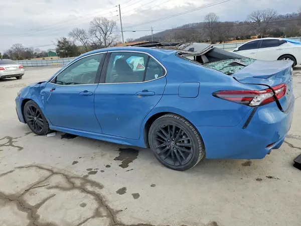4T1KZ1AK0PU083318 2023 TOYOTA CAMRY - Image 2