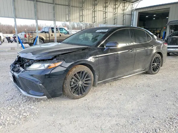 4T1KZ1AK0RU098162 2024 TOYOTA CAMRY - Image 1