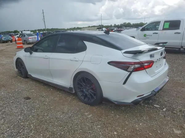 4T1KZ1AK1MU048413 2021 TOYOTA CAMRY - Image 2