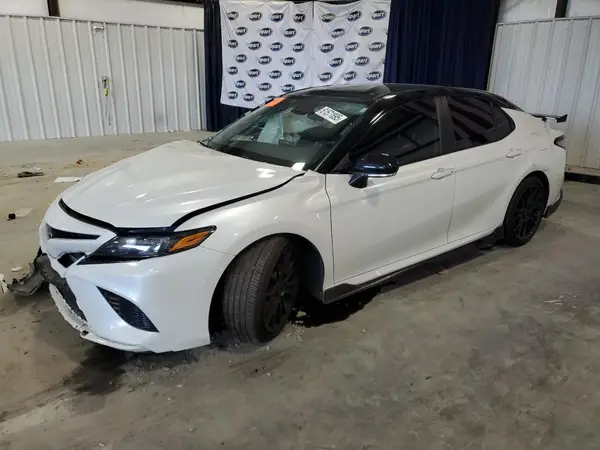 4T1KZ1AK1MU048802 2021 TOYOTA CAMRY - Image 1