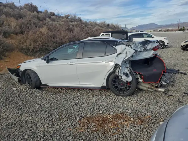 4T1KZ1AK1MU053045 2021 TOYOTA CAMRY - Image 2