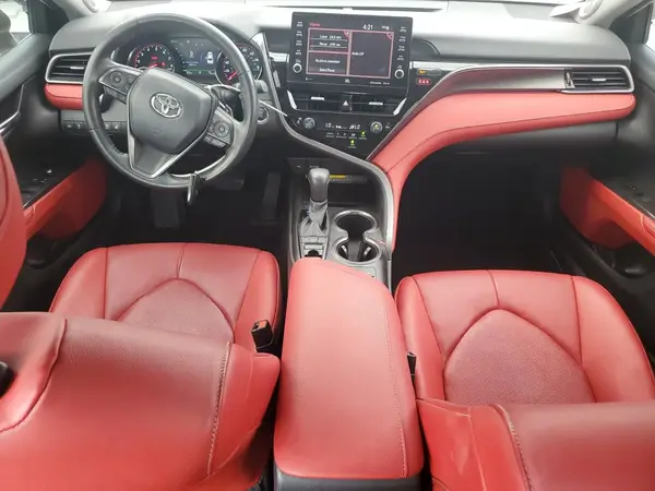 4T1KZ1AK1MU060111 2021 TOYOTA CAMRY - Image 8