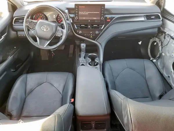 4T1KZ1AK1NU064628 2022 TOYOTA CAMRY - Image 8