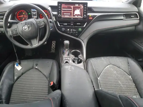 4T1KZ1AK1NU070946 2022 TOYOTA CAMRY - Image 8