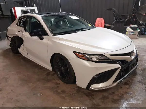 4T1KZ1AK1PU071713 2023 TOYOTA CAMRY - Image 1