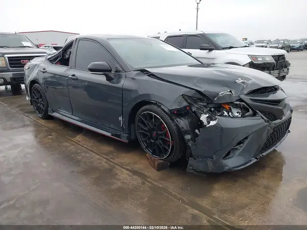4T1KZ1AK1PU072084 2023 TOYOTA CAMRY - Image 1