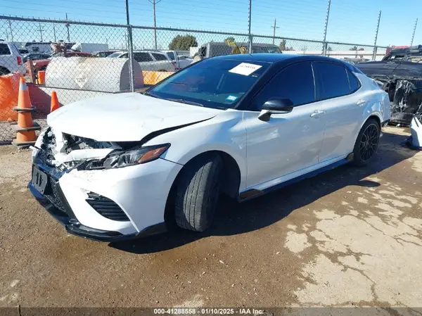 4T1KZ1AK1PU075552 2023 TOYOTA CAMRY - Image 2