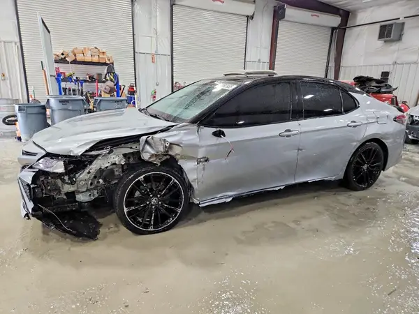 4T1KZ1AK1PU078113 2023 TOYOTA CAMRY - Image 1