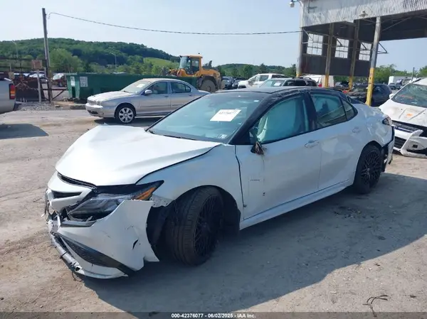 4T1KZ1AK1PU081786 2023 TOYOTA CAMRY - Image 2