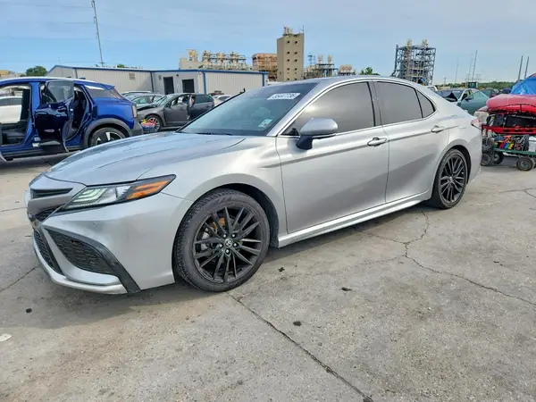 4T1KZ1AK1RU089387 2024 TOYOTA CAMRY - Image 1