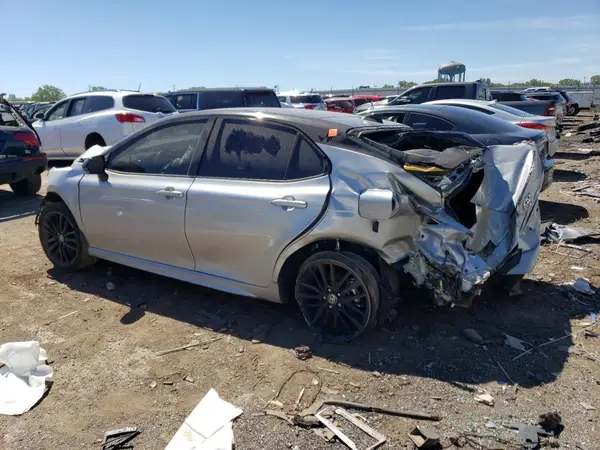 4T1KZ1AK1RU092130 2024 TOYOTA CAMRY - Image 2