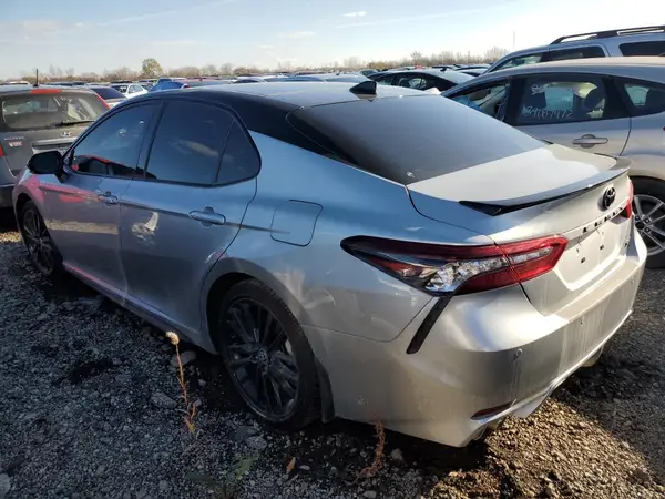 4T1KZ1AK1RU093164 2024 TOYOTA CAMRY - Image 2