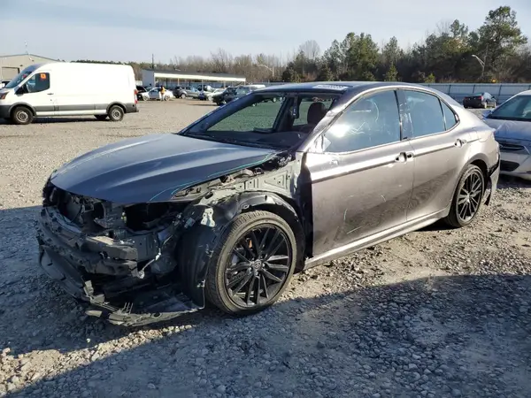 4T1KZ1AK1RU093424 2024 TOYOTA CAMRY - Image 1
