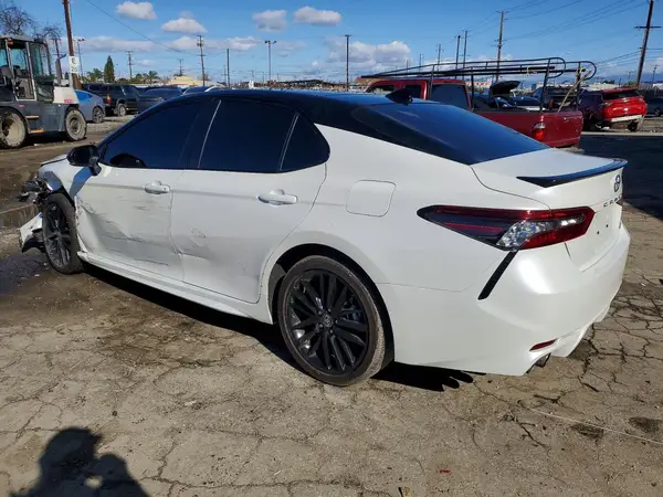 4T1KZ1AK1RU100176 2024 TOYOTA CAMRY - Image 2