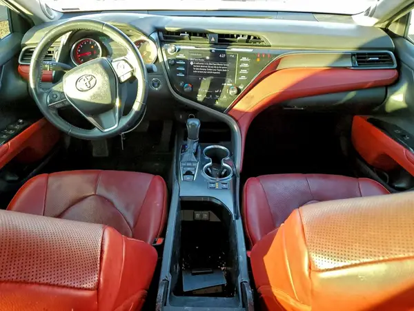 4T1KZ1AK2LU033885 2020 TOYOTA CAMRY - Image 8