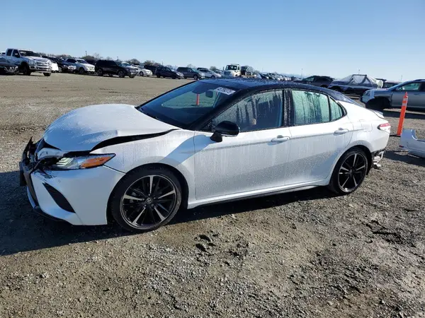 4T1KZ1AK2LU041341 2020 TOYOTA CAMRY - Image 1