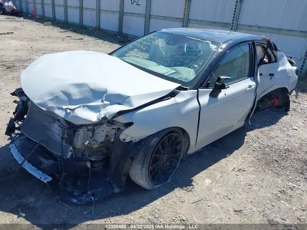 4T1KZ1AK2MU046962 2021 TOYOTA CAMRY - Image 2