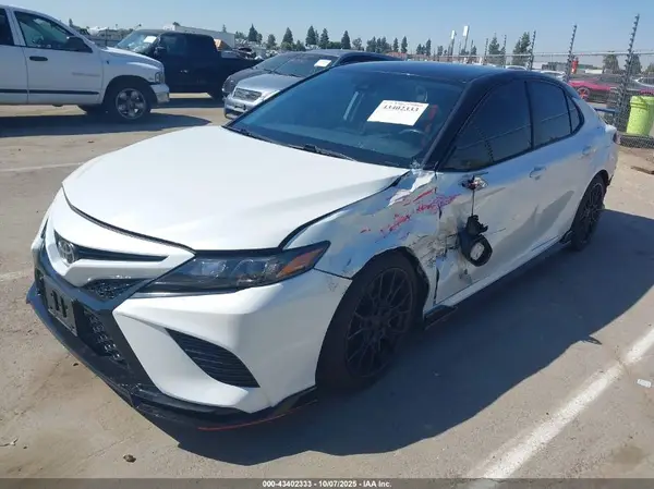 4T1KZ1AK2MU051773 2021 TOYOTA CAMRY - Image 2