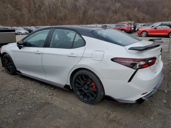 4T1KZ1AK2MU052339 2021 TOYOTA CAMRY - Image 2