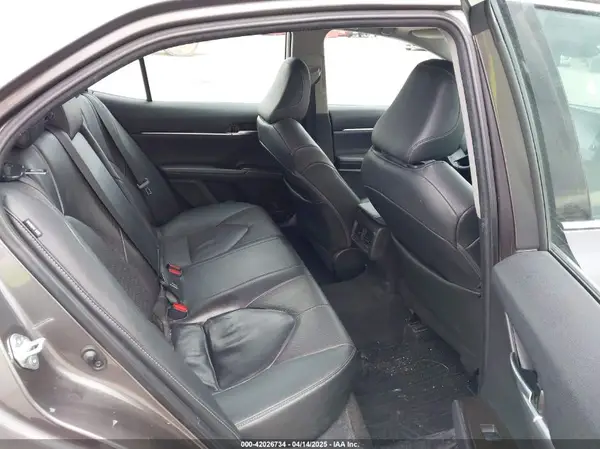 4T1KZ1AK2MU052745 2021 TOYOTA CAMRY - Image 8