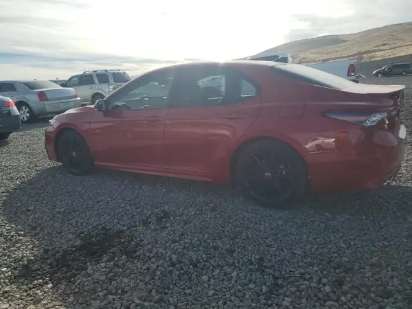 4T1KZ1AK2MU057072 2021 TOYOTA CAMRY - Image 2